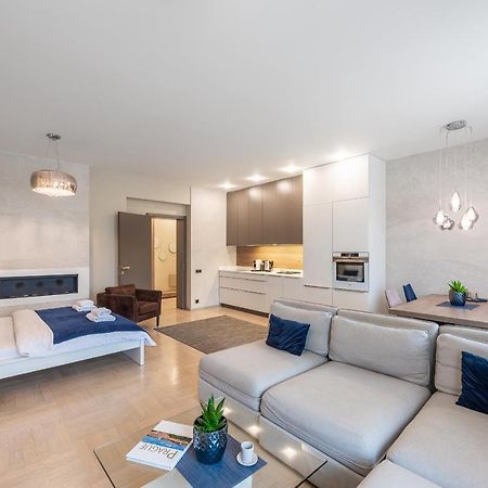 New Luxury Apt With Ac&Parking In The Center Of Prague Leilighet Eksteriør bilde