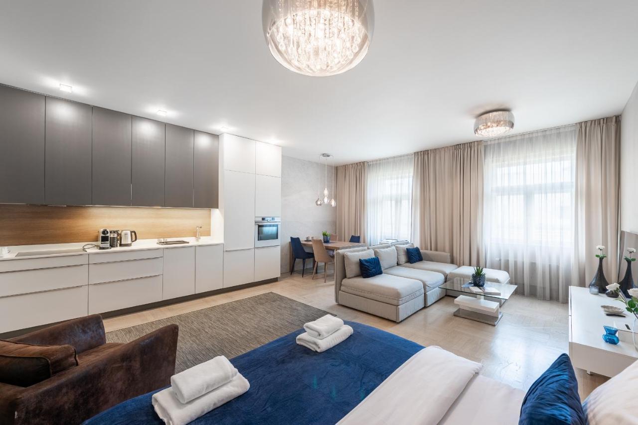New Luxury Apt With Ac&Parking In The Center Of Prague Leilighet Eksteriør bilde